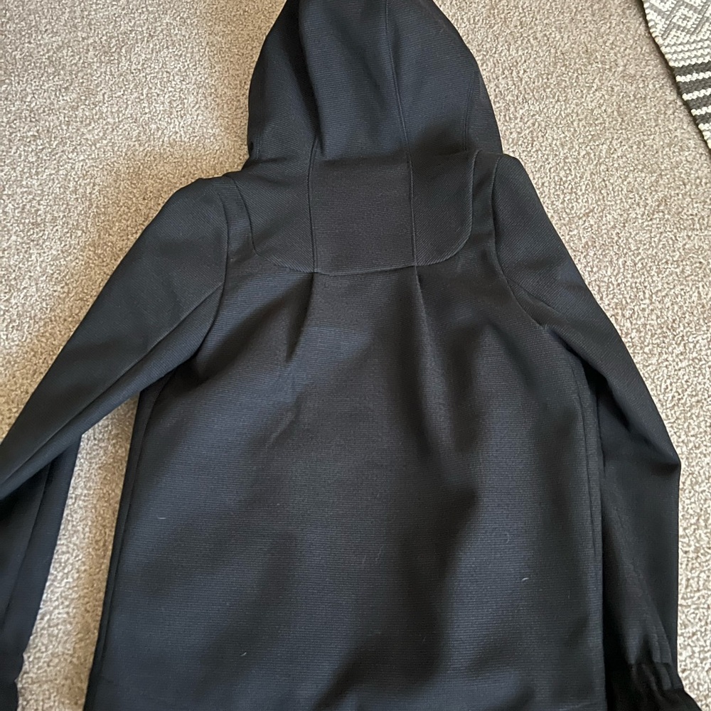 Lululemon Shell Jacket - image 4